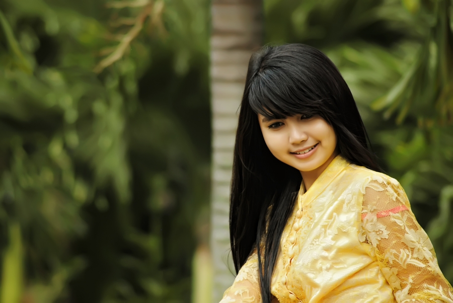 Neneng Iteung by Sef's Miko
