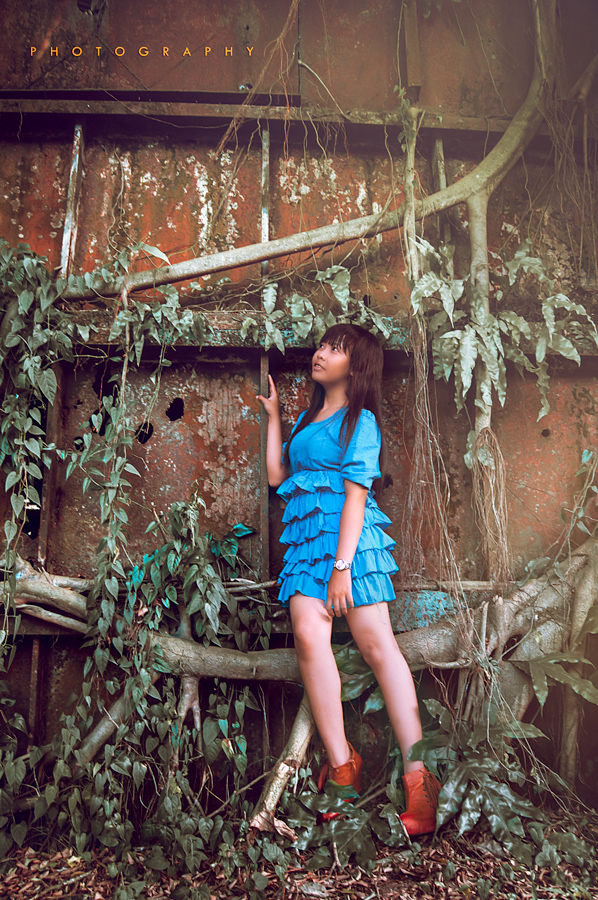 Sandar by Bocah Bocor