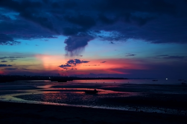 Sky Fall by Ardi Ahmady