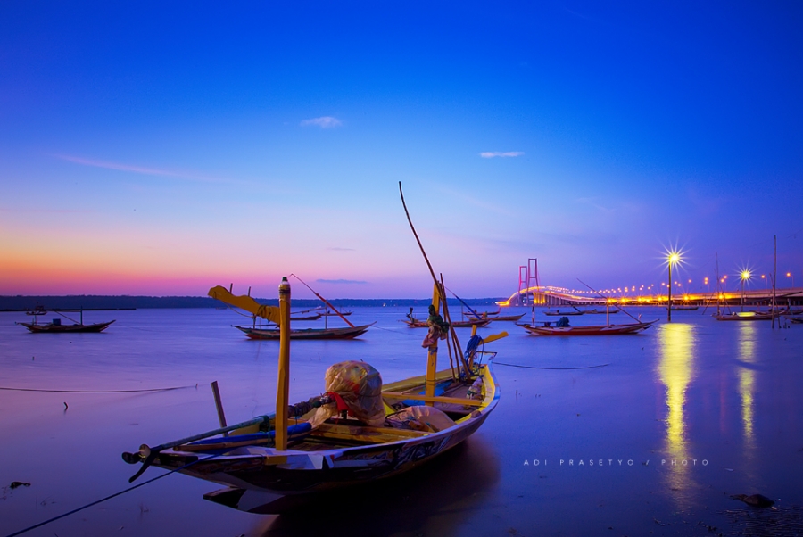 terapung by Adi Prasetyo, Eko
