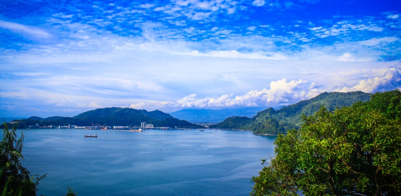 Bungus Nan Elok, Padang Kota Tercinta by Fefry Zahilatul