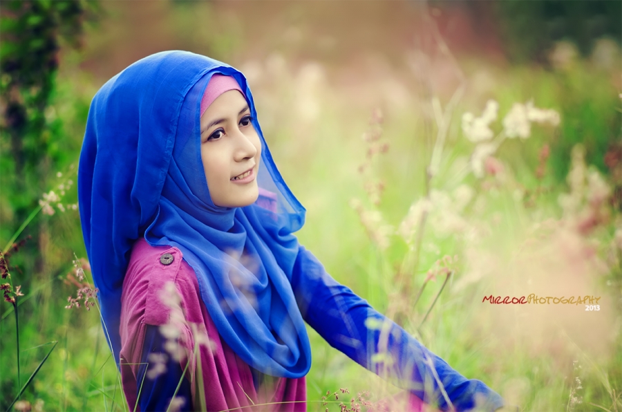 Nia by Adryan Rooroh