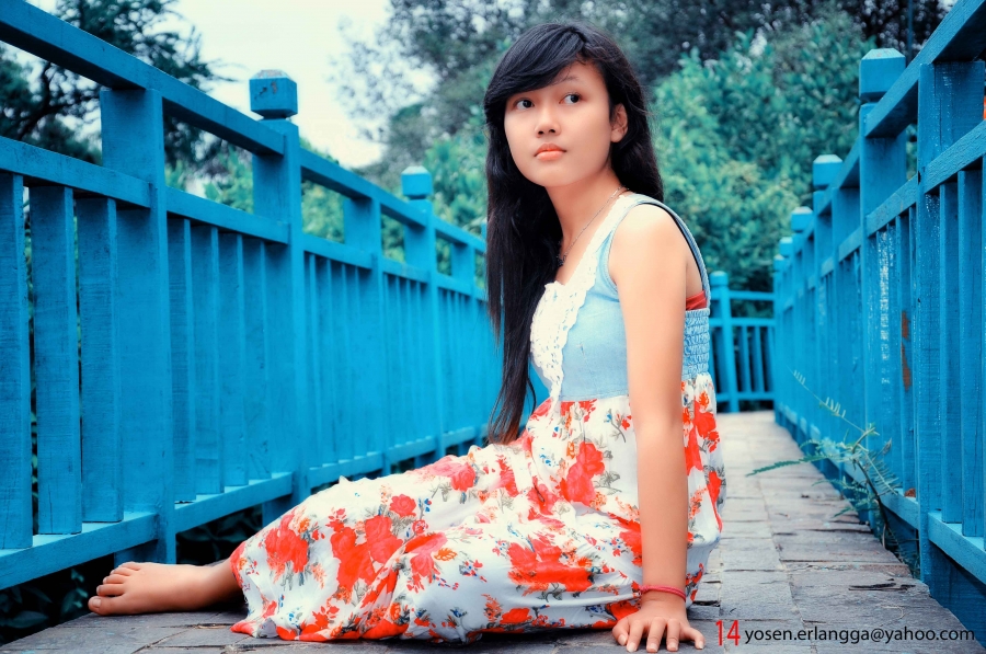 dhita ayu by yosen erlangga